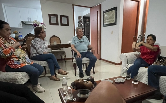Image of Raul's family
